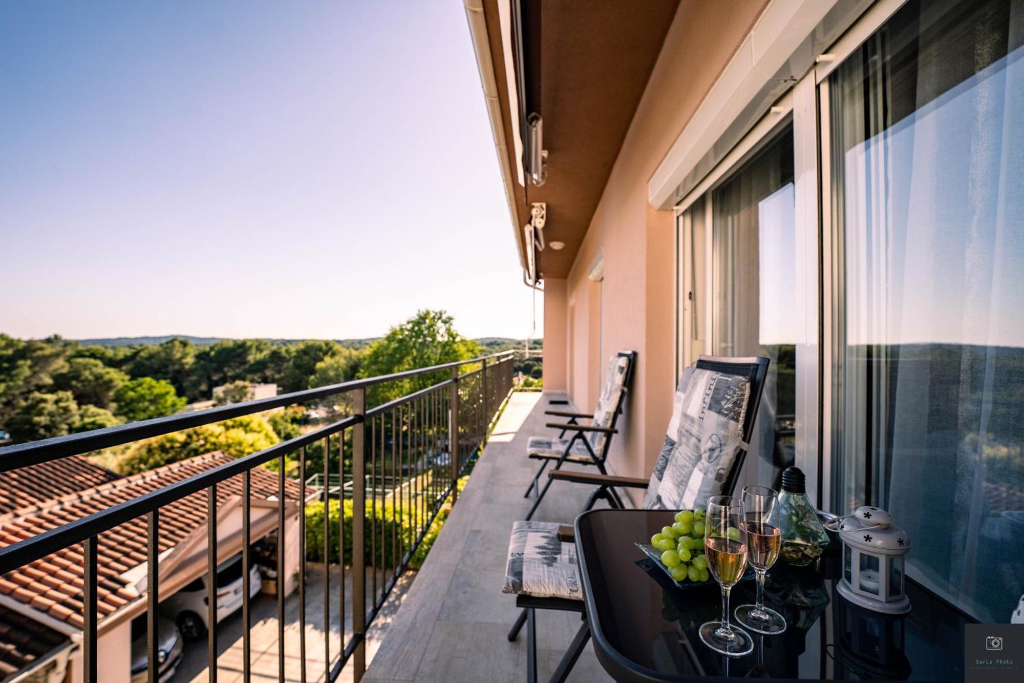 Apartman Nino Pula Exterior foto